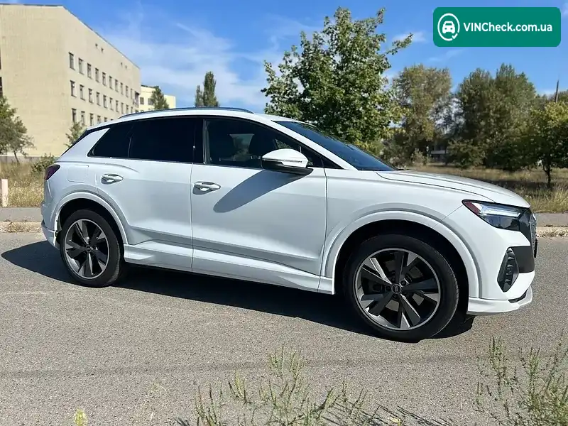 Audi Q4 e-tron 2022, фото з оголошення 2 з 20, VIN WA1H2BFZ8NP042634