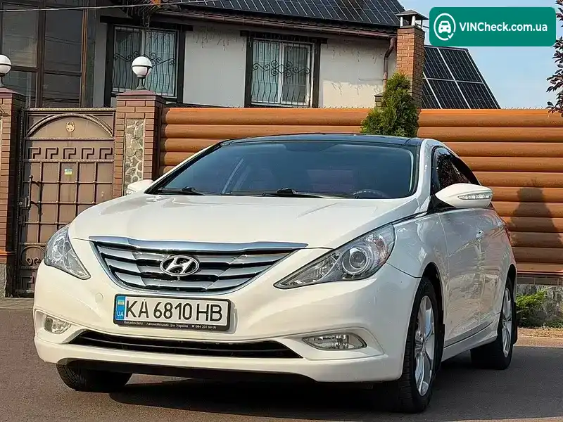 Hyundai Sonata 2011, фото з оголошення 2 з 20, VIN KMHEB41BBBA196831