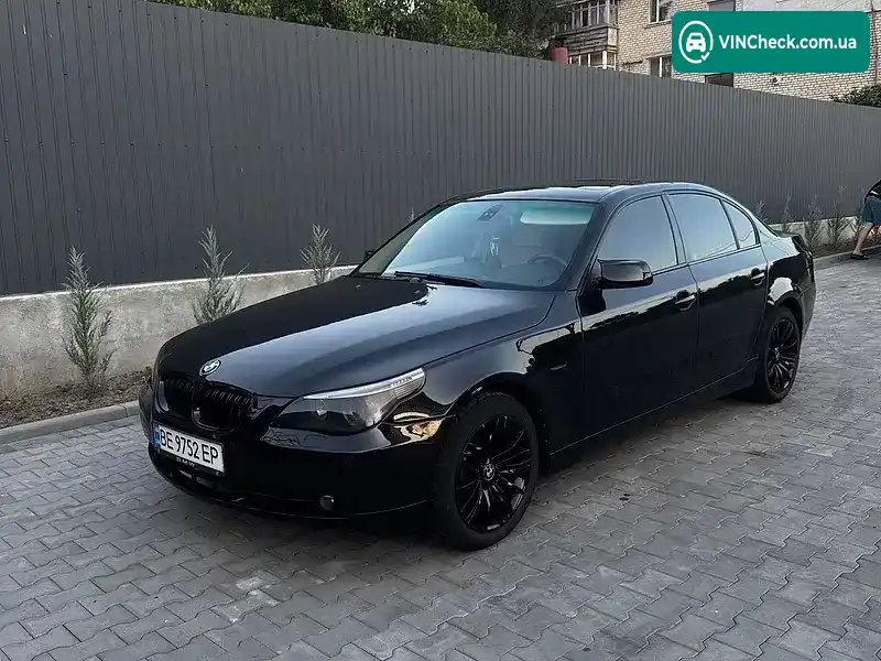 BMW 5 Series 2005, фото з оголошення 2 з 13, VIN WBANR71050CR00830