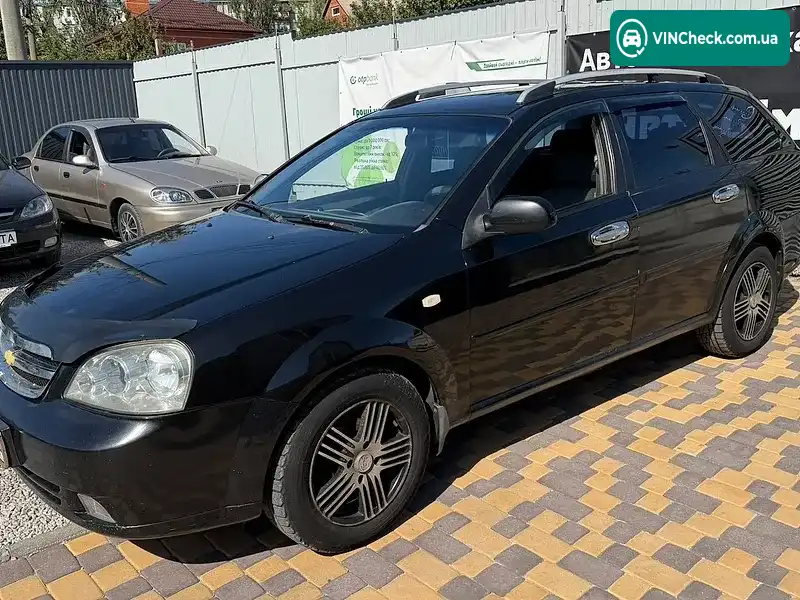 Chevrolet Lacetti 2004, фото з оголошення 1 з 10, VIN KL1NA353E5K092260