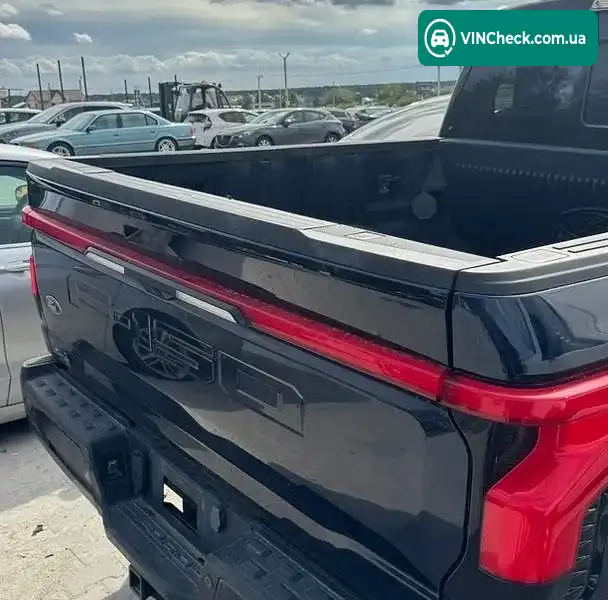Ford F-150 Lightning 2023, фото з оголошення 2 з 20, VIN 1FT6W1EV2PWG10573