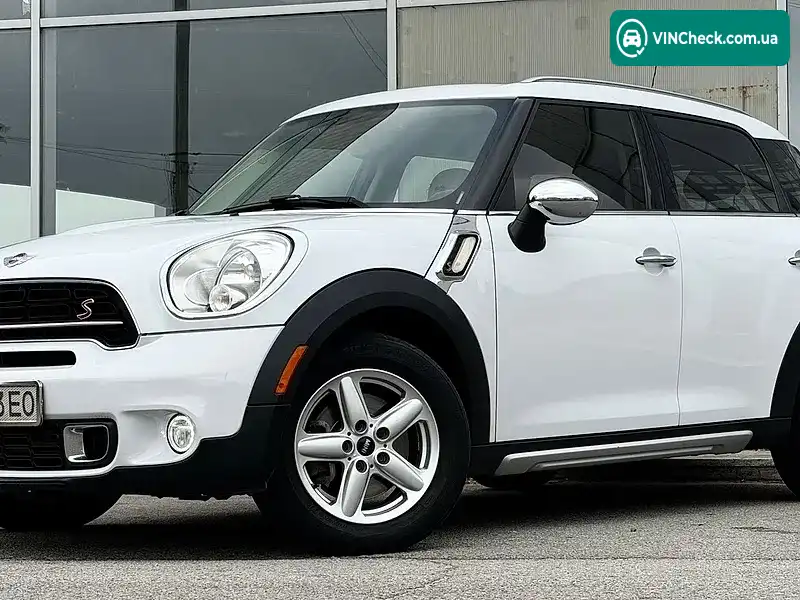 MINI Countryman 2016, фото з оголошення 2 з 20, VIN WMWZC5C53GWU04062