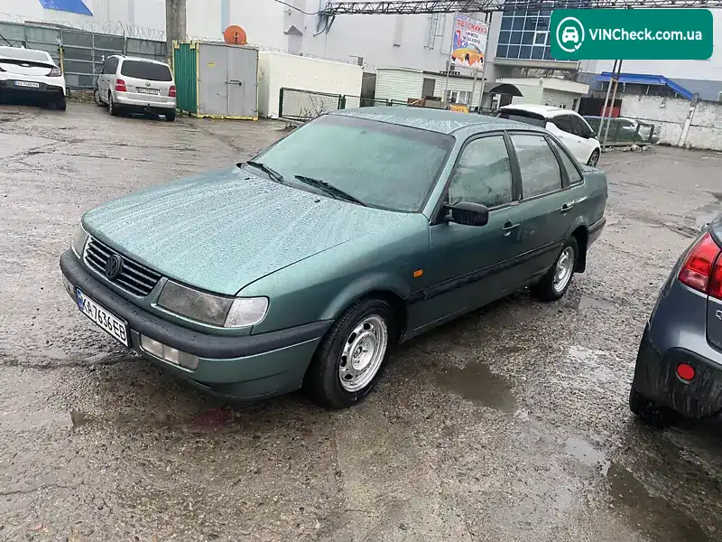 Volkswagen Passat 1994, фото з оголошення 1 з 20, VIN WVWZZZ3AZRE203065