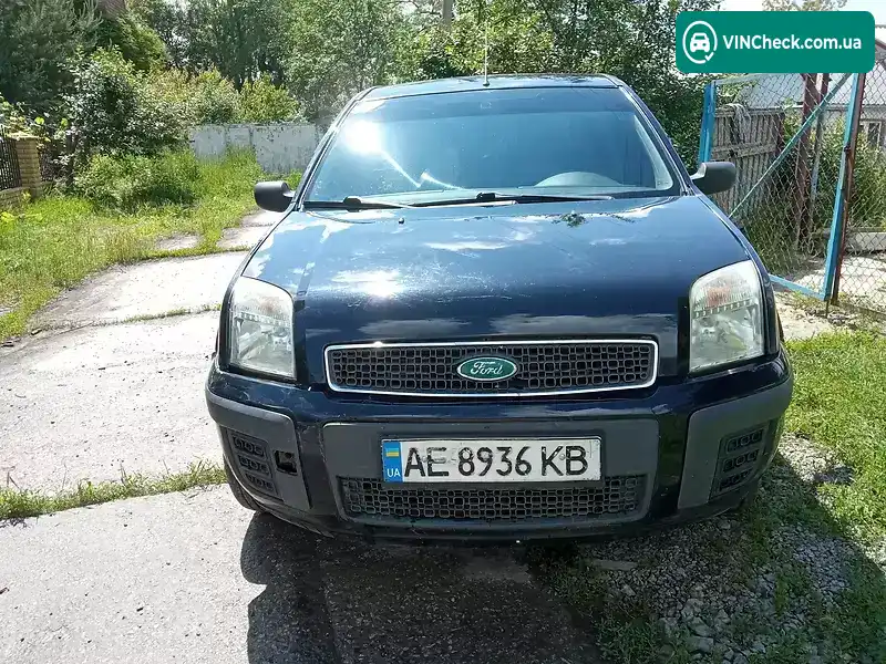 Ford Fusion 2007, фото з оголошення 1 з 10, VIN WF0UXXGAJU7E42049