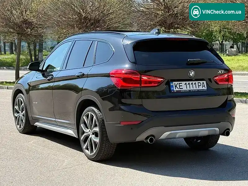 BMW X1 2017, фото з оголошення 2 з 16, VIN WBXHU7C39H5H35604