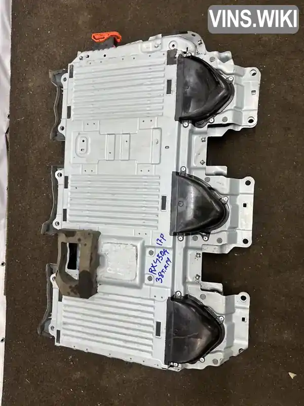 Lexus RX 2010, фото з оголошення 2 з 21, VIN JTJZB1BA2A2004163