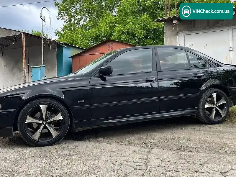 BMW 5 Series 1999, фото з оголошення 1 з 21, VIN WBADL81000GJ63113