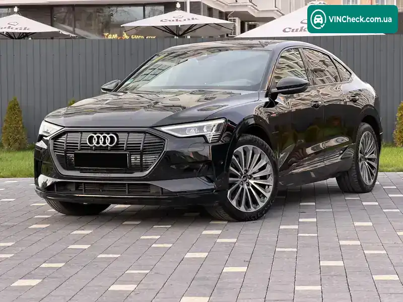 Audi e-tron 2022, фото з оголошення 1 з 21, VIN WAUZZZGE2NB033478
