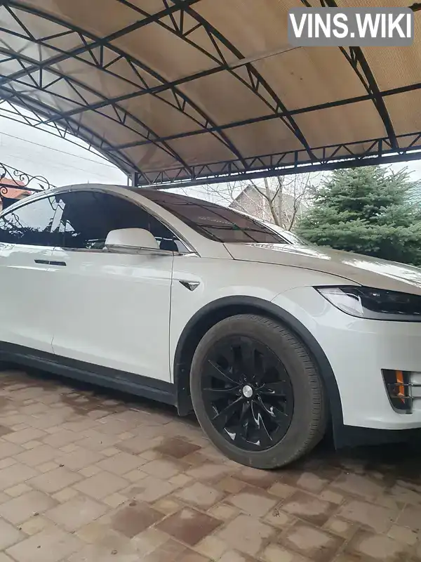 Tesla Model X 2019, фото з оголошення 2 з 11, VIN 5YJXCDE28LF236702