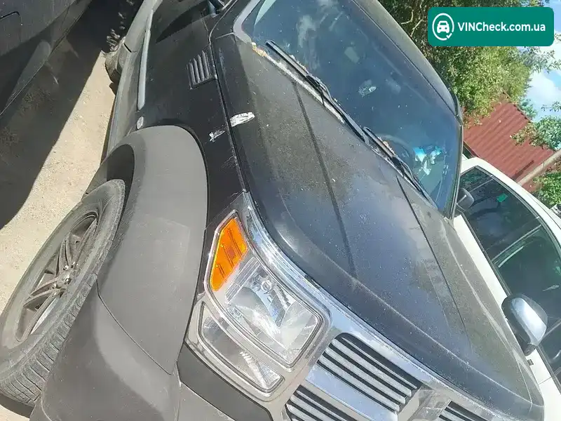 Dodge Nitro 2007, фото з оголошення 1 з 10, VIN 1D8GUB8K37W740252