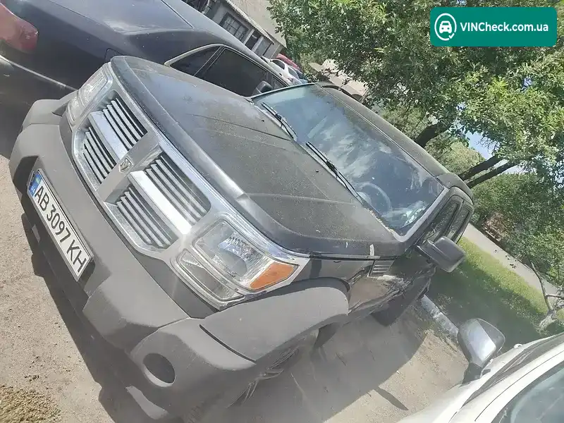 Dodge Nitro 2007, фото з оголошення 2 з 10, VIN 1D8GUB8K37W740252