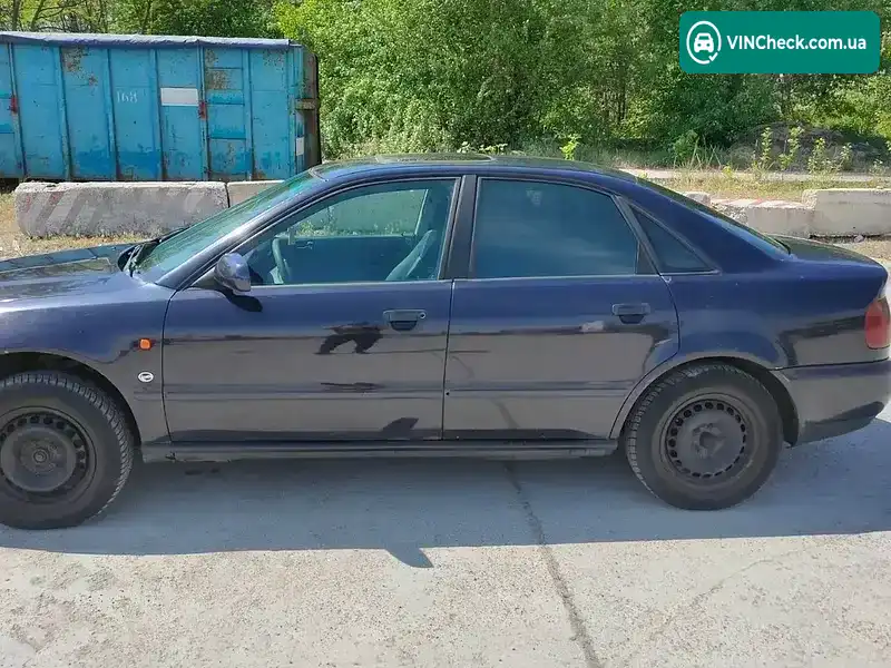 Audi A4 1995, фото з оголошення 2 з 14, VIN WAUZZZ8DZTA110241