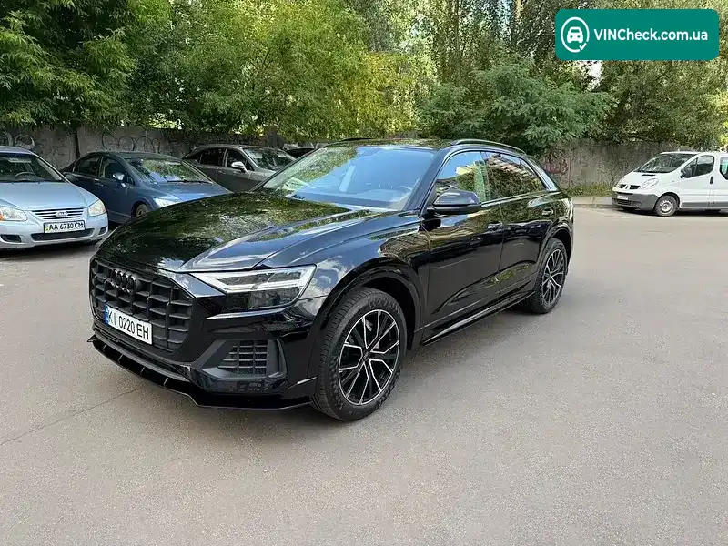 Audi Q8 2018, фото з оголошення 2 з 17, VIN WAUZZZF1XKD007001