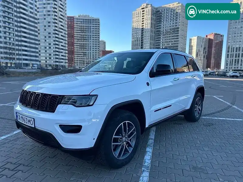 Jeep Grand Cherokee 2017, фото з оголошення 2 з 20, VIN 1C4RJFBG3JC250057
