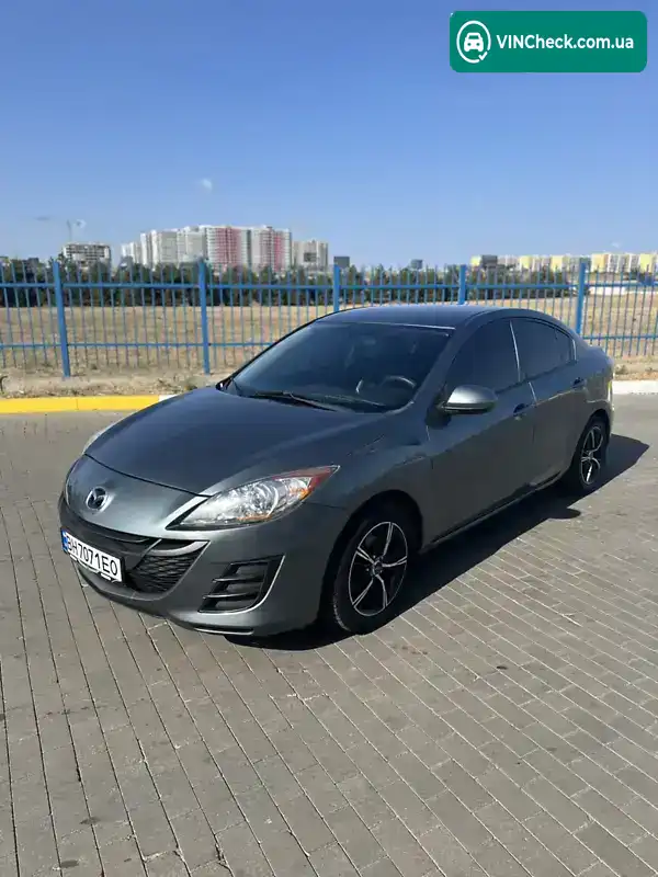 Mazda 3 2011, фото з оголошення 1 з 11, VIN JM1BL1UF1C1556515