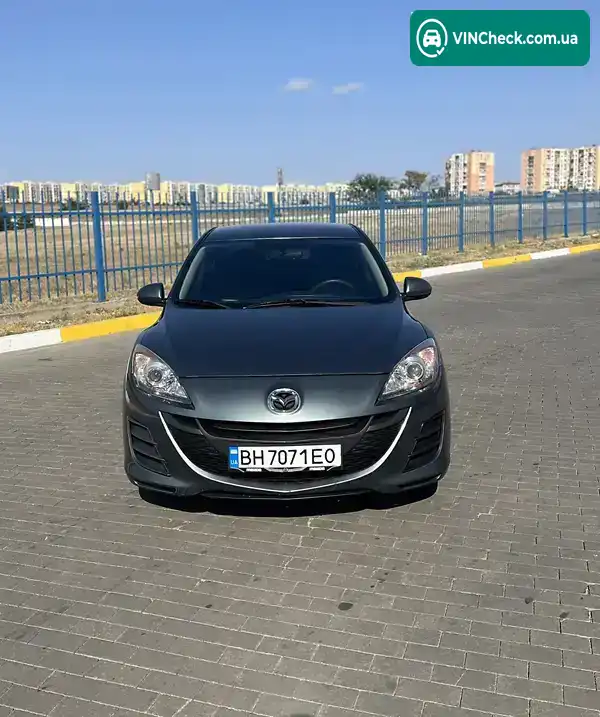 Mazda 3 2011, фото з оголошення 2 з 11, VIN JM1BL1UF1C1556515