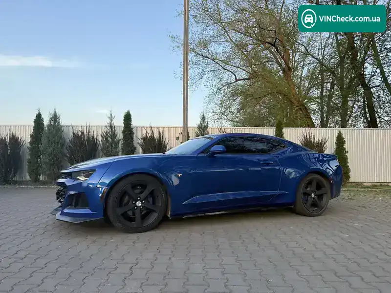 Chevrolet Camaro 2018, фото з оголошення 2 з 21, VIN 1G1FB1RX5J0101667