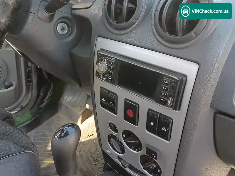 Dacia Logan 2007, фото з оголошення 1 з 16, VIN UU1KSD0D539223849