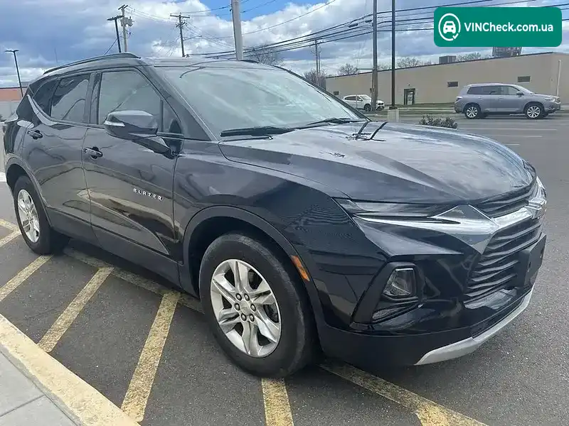 Chevrolet Blazer 2019, фото з оголошення 1 з 21, VIN 3GNKBHRS7LS543405