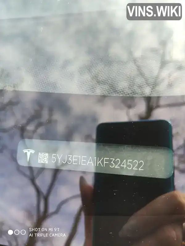 Tesla Model 3 2019, фото з оголошення 2 з 11, VIN 5YJ3E1EA1KF324522