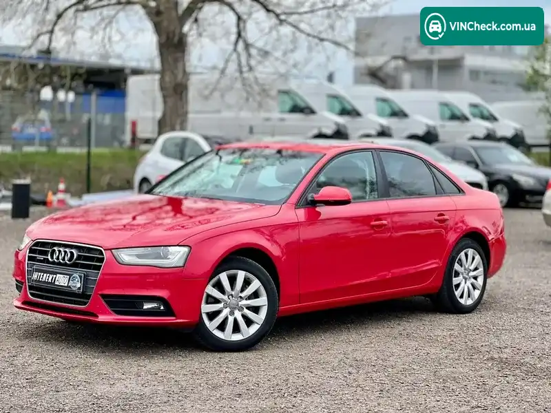 Audi A4 2013, фото з оголошення 1 з 20, VIN WAUBFAFL1DN043010