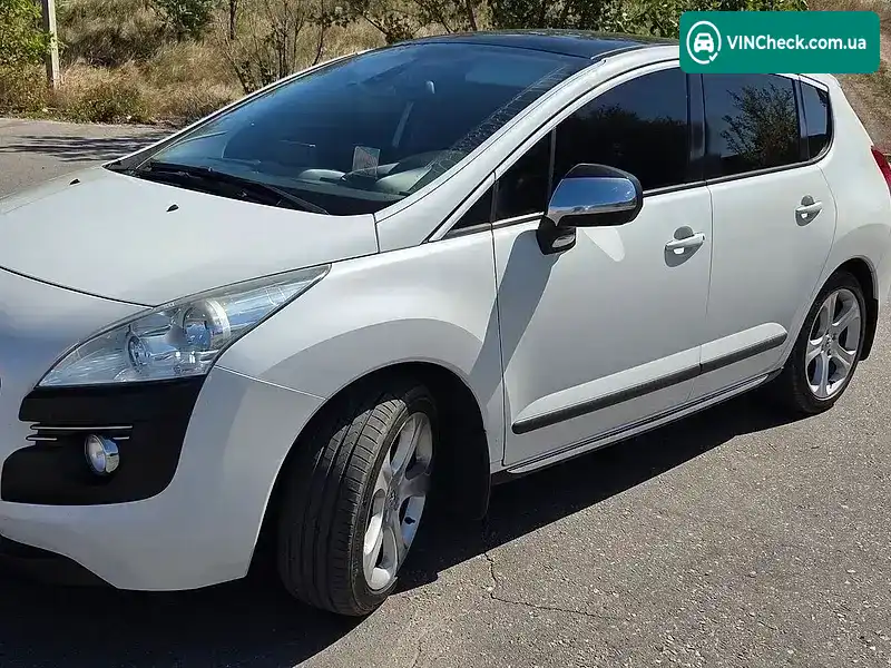 Peugeot 3008 2012, фото з оголошення 2 з 20, VIN VF30URHE8CS185493