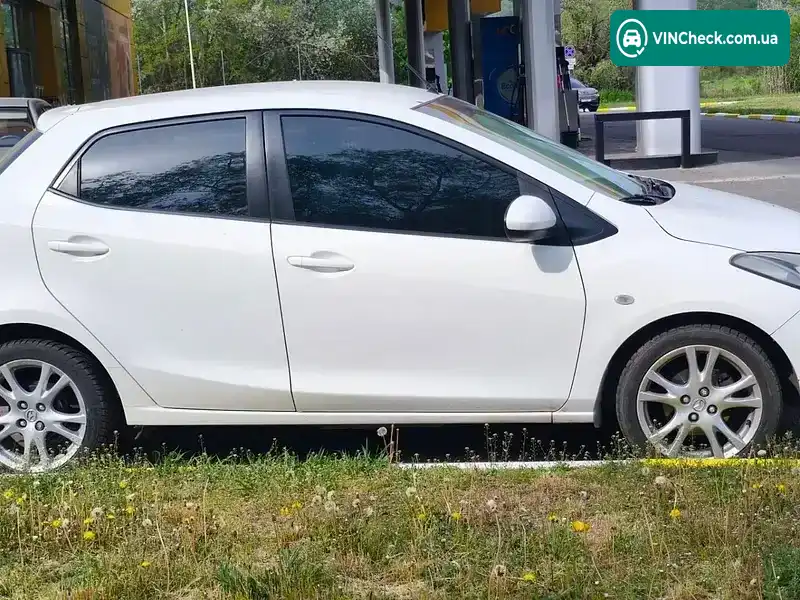 Mazda 2 2008, фото з оголошення 2 з 13, VIN JMZDE145280135226