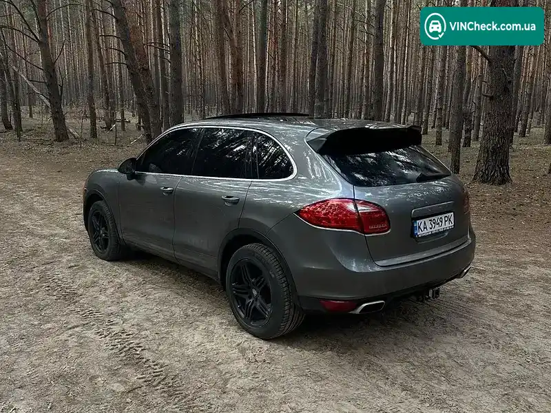 Porsche Cayenne 2013, фото з оголошення 2 з 11, VIN WP1AA2A20ELA01733