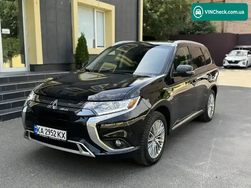 Mitsubishi Outlander 2022, фото з оголошення 2 з 20, VIN JA4J2VA7XNZ616860
