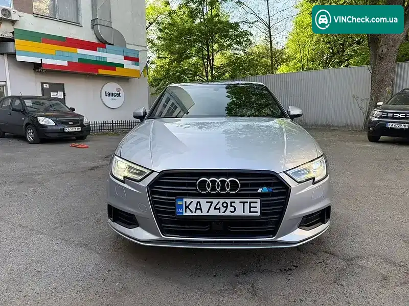 Audi A3 2020, фото з оголошення 2 з 20, VIN WAUAUGFF3LA075378