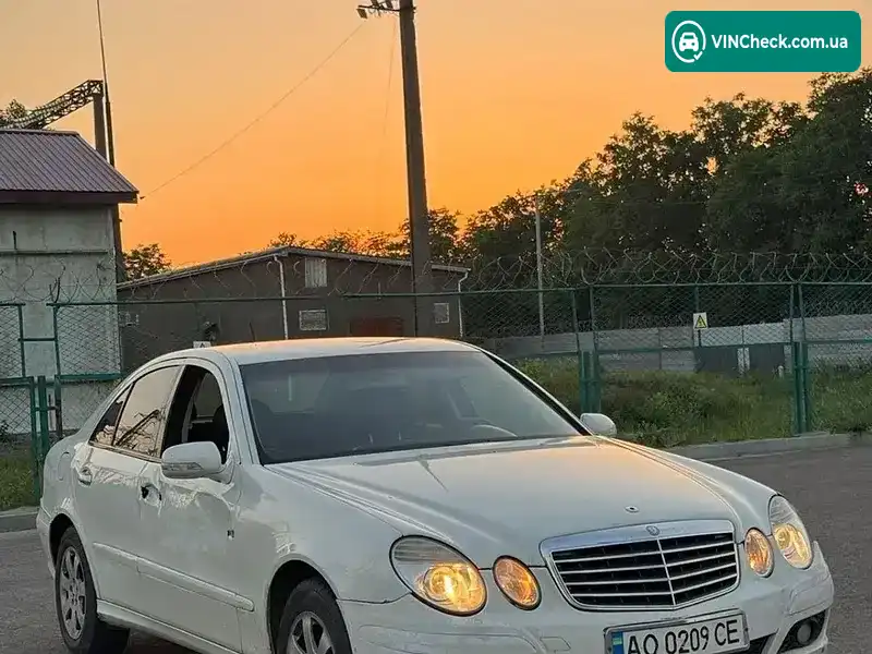 Mercedes-Benz E-Class 2006, фото з оголошення 1 з 6, VIN WDB2110071B053138