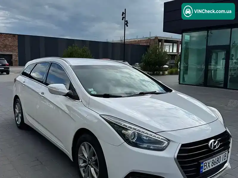 Hyundai i40 2015, фото з оголошення 1 з 20, VIN KMHLC81UGGU105239