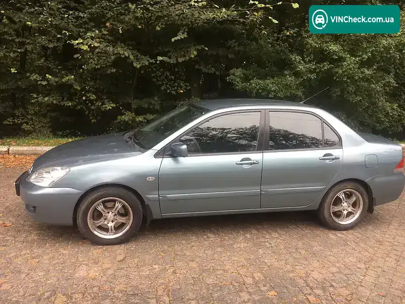 Mitsubishi Lancer 2007, фото з оголошення 2 з 10, VIN JMBSNCS3A7U014619