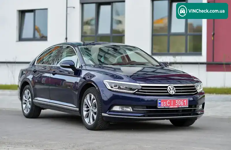 Volkswagen Passat 2019, фото з оголошення 2 з 20, VIN WVWZZZ3CZKE040018