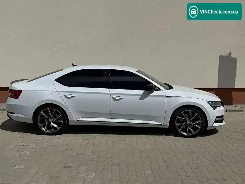 Skoda Superb 2020, фото з оголошення 2 з 20, VIN TMBAJ7NP6L7076706