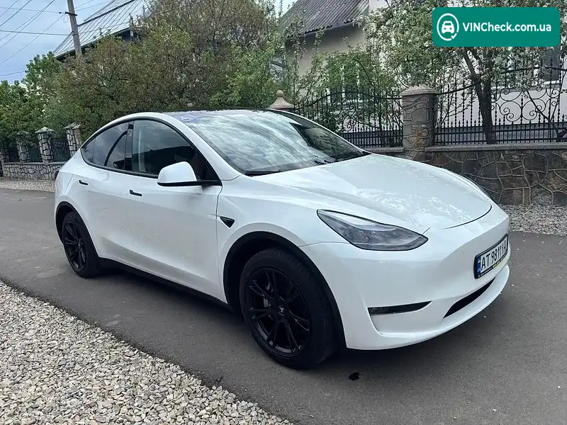Tesla Model Y 2024, фото з оголошення 1 з 20, VIN 7SAYGDED3RF160070