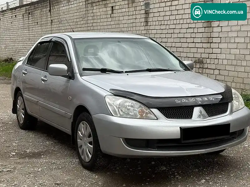 Mitsubishi Lancer 2005, фото з оголошення 2 з 12, VIN JMBSNCS3A6U004286
