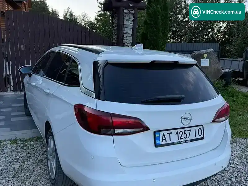 Opel Astra 2017, фото з оголошення 1 з 8, VIN W0VBD8EKXJ8016687