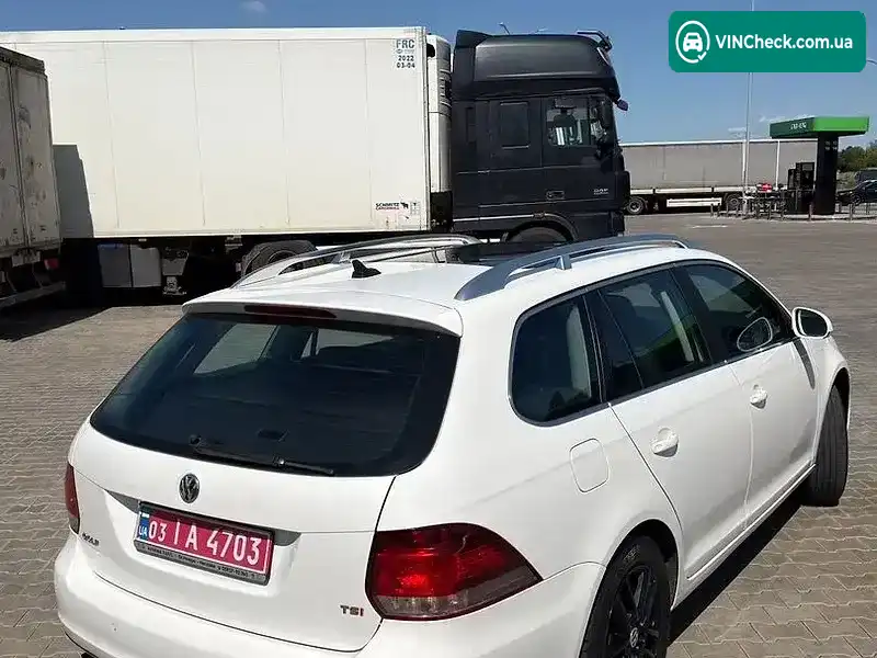 Volkswagen Golf 2012, фото з оголошення 2 з 17, VIN WVWZZZ1KZCM703652