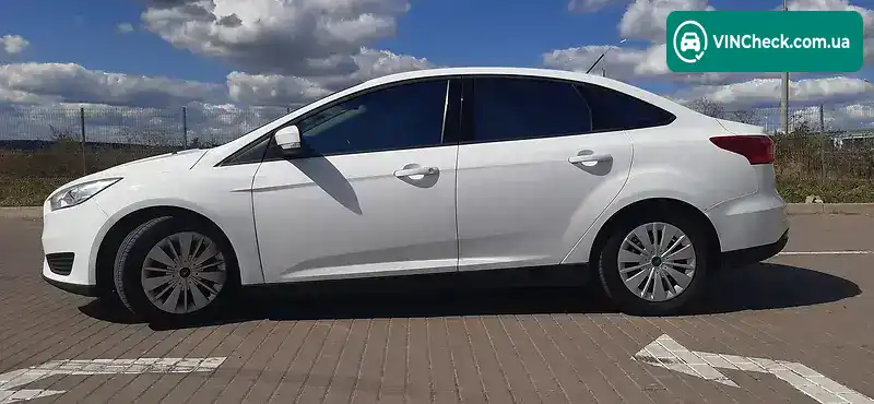 Ford Focus 2017, фото з оголошення 2 з 20, VIN WF04XXGCC4HR83178