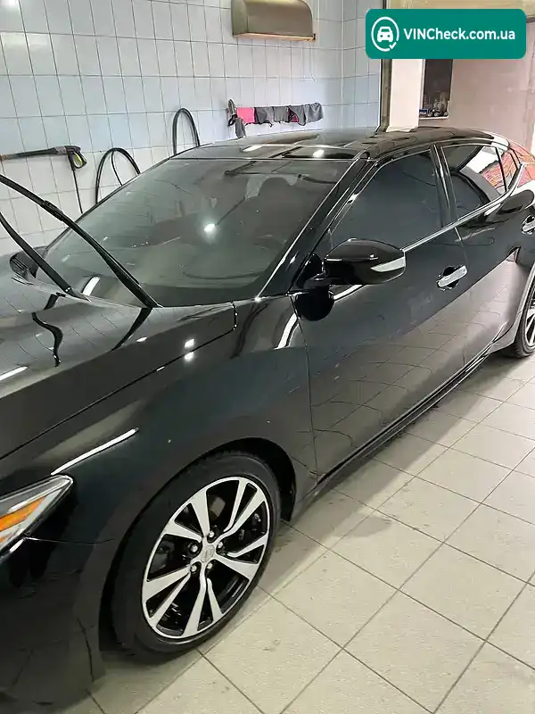 Nissan Maxima 2018, фото з оголошення 2 з 12, VIN 1N4AA6APXJC385668