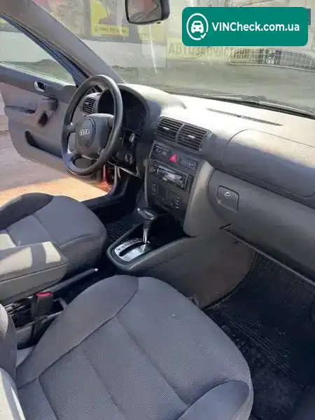 Audi A3 1999, фото з оголошення 2 з 16, VIN WAUZZZ8LZYA023803