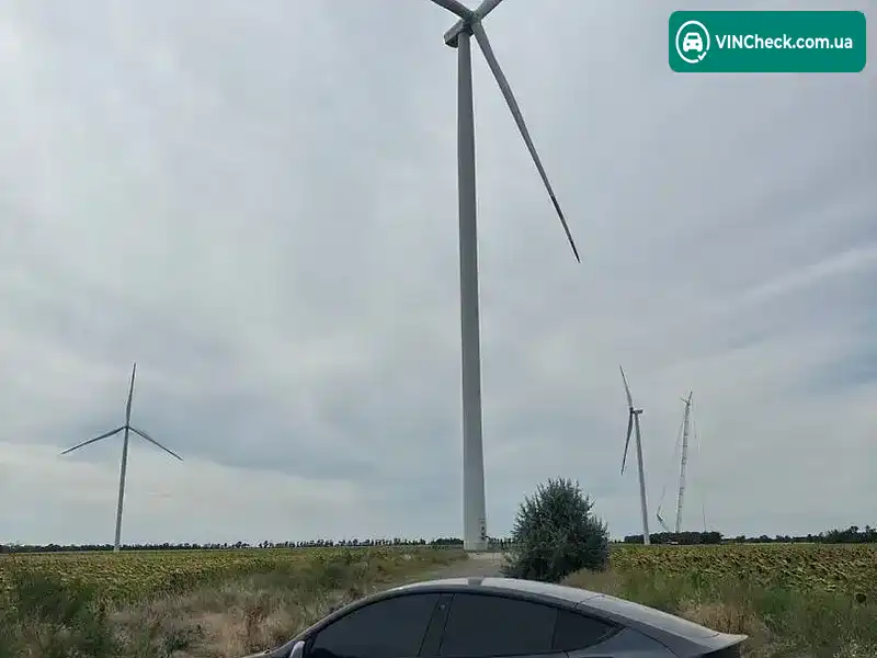 Tesla Model Y 2022, фото з оголошення 2 з 15, VIN 7SAYGDEFXNF372010