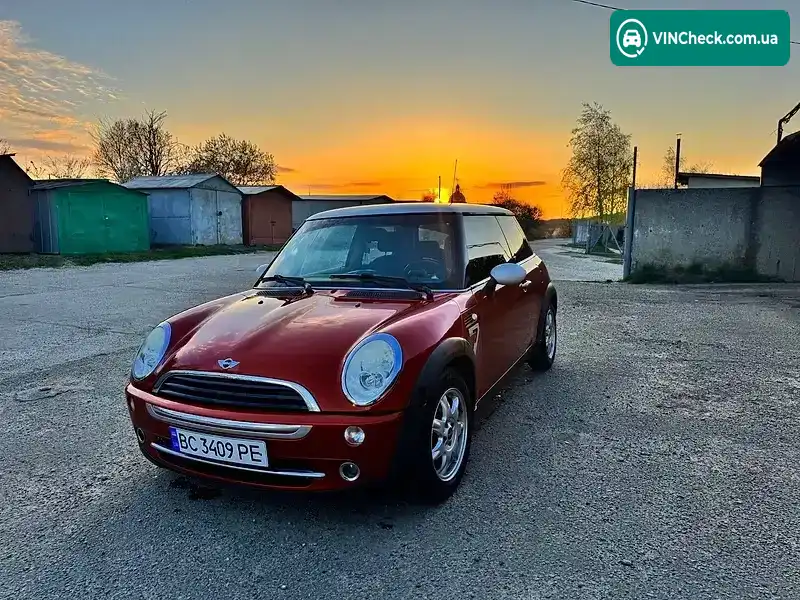 MINI Hatch 2006, фото з оголошення 1 з 15, VIN WMWRA310X0TA83777