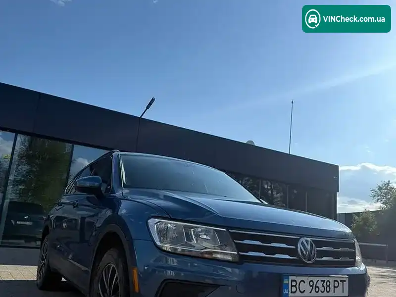 Volkswagen Tiguan 2018, фото з оголошення 1 з 20, VIN 3VV2B7AX5KM006112
