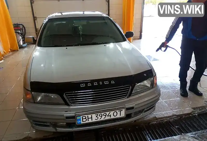 Nissan Maxima 1998, фото з оголошення 2 з 16, VIN JN1CCUA32Z0091067