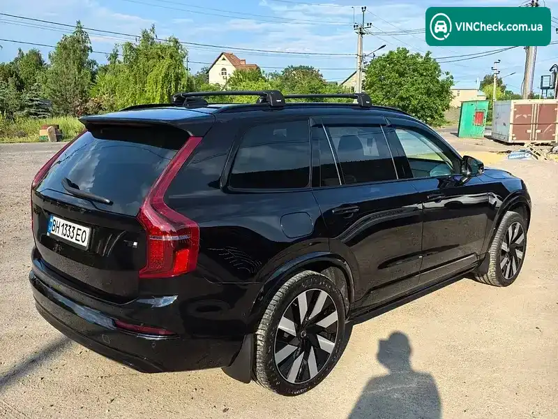 Volvo XC90 2024, фото з оголошення 2 з 20, VIN YV1LFH7V9S1308612