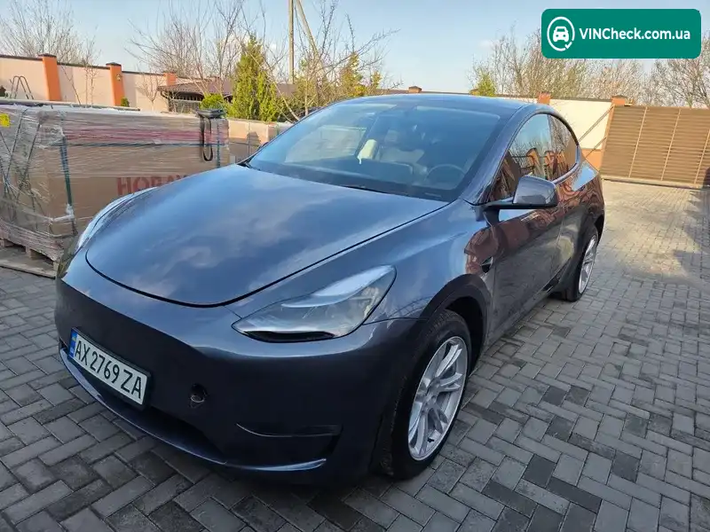 Tesla Model Y 2023, фото з оголошення 2 з 15, VIN 7SAYGDEE8PF877148