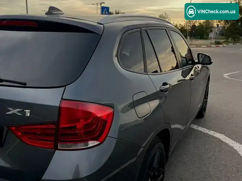 BMW X1 2014, фото з оголошення 1 з 21, VIN WBAVM1C53EVW56532