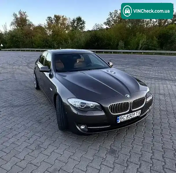 BMW 5 Series 2010, фото з оголошення 2 з 20, VIN WBAFW51050C510862